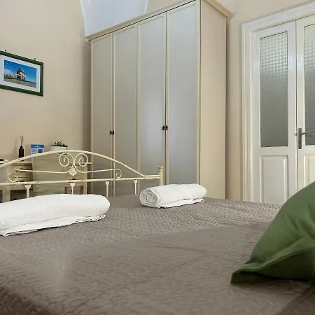 Meta Salento Pensionat 3*